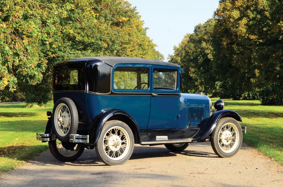  Ford Model A Tudor Sedan 1928 года  (фото 7 из 9)